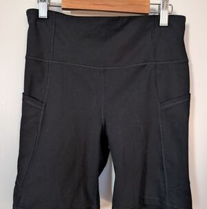 Gap GapFit High Rise Blackout Bike Shorts Pocket Shorts Size Small